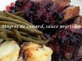 Magret de canard, sauce aux myrtilles