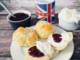 🍵 Easy British Scones Recipe (Soft, Fluffy & Perfect for Tea Time)