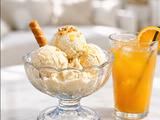 Cette coupe de glace vanille est un dessert