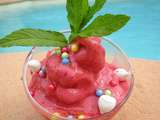 Facile - glace ou CRÈME GLACÉE a la fraise et au sirop de gingembre au food circus klarstein