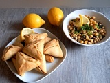 Fatayers et salade de pois chiche libanaise