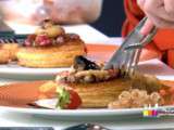 D’Anne Alassane : bouchées à la reine au foie gras et beignets de fraises