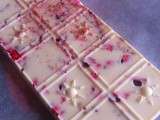 Tablette maison : Chocolat Blanc Pralines Roses