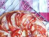 Tarte fine Tomates-poivrons-mozza (et pâte pimentée)