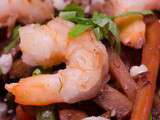 Wok de légumes croquants et crevettes à l'asiatique