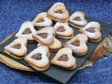Biscuits cœur fourrés à la pâte à tartiner