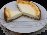 Käserkuchen à la compote de rhubarbe ou tarte au fromage blanc à la compote de rhubarbe