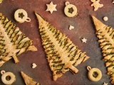 Arbre de Noël aux épinards, à l’ail et au fromage, et pâte feuilletée