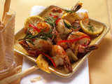 Langoustines grillées au citron aux poivrons et au romarin