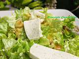 Salade verte au fromage végétal ail et persil