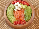 Bowl de riz vinaigré à la truite fumée