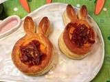 Lapins feuilletés à la purée de carottes et chips de chorizo