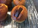 Petits muffins à la marmelade d'orange, coeur chocolat noir à la spiruline et orange