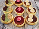 Trio de tartelettes renversées ; tablette Dubaï, banane caramel et framboise