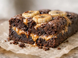 Brownie banane beurre de cacahuète moelleux et fondant