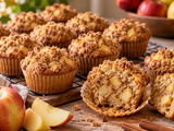 Ces muffins aux pommes cachent une mie tendre sous leur crumble doré