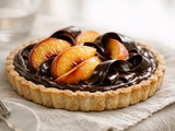 Tarte aux pêches chocolat : recette facile et irrésistible