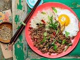Découvrez la Recette Exquise du Boeuf Sauté au Basilic Thaï : Un Délice