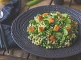 Salade « verte » … aux piombi, petits pois, concombre, coriandre & halloumi