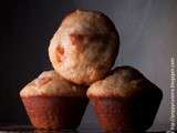 Muffins tendrement épicés aux éclats d'abricots et noix de coco