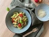 Pâtes à l’avocat, ricotta et tomates cerises