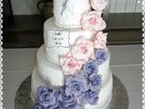 Gateau de mariage Cascade de roses - wedding cake