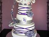 Gateau de mariage - wedding cake - un peu gravity cake avec sa théière et sa cascade de fleurs