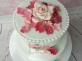 Wedding cake rose et perles nacrées - très classe