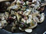 Sauce crémeuse champignons, sauge et pancetta pour gnocchi
