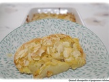 Clafoutis aux pêches, amandes et romarin