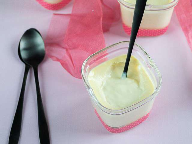 Verrine de biscuits à la cuillère et sa crème anglaise et framboises facile  : découvrez les recettes de Cuisine Actuelle