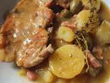 Cotes de porc, pommes de terre, lardons et olives