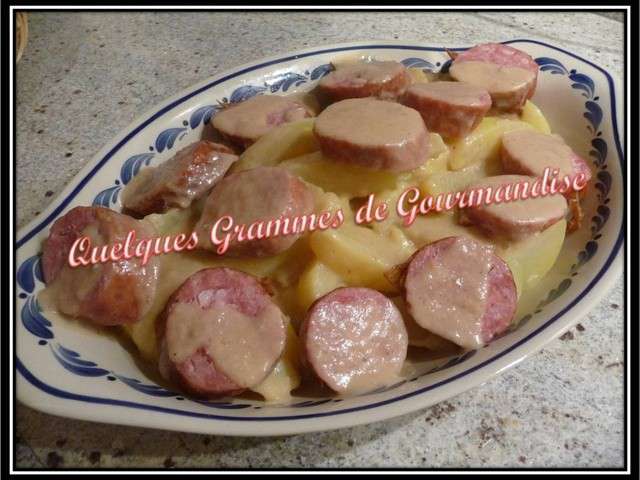 Saucisse De Morteau Pommes De Terre Vin Blanc recettes.de