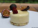 Dessert estival : framboises, fruits de la passion & vanille
