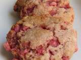 Scones aux pralines rose et aux biscuits rose de Reims