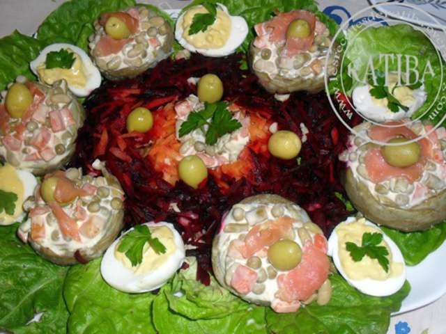 Cœurs de salade sucrine farcis au thon - Recettes de cuisine Ôdélices