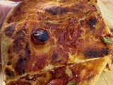 Pizza marinara aux olives vertes