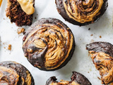 Pour un moment douceur : muffins choco-arachide à l'honneur ! 🍫🥜❤️