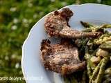 Cotelettes de chevreau au barbecue-asperges vertes-salade fourre tout