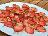 Carpaccio de fraises au basilic et balsamique