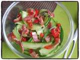 Salade de concombre aux poivrons