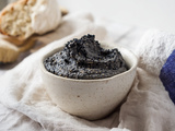 Houmous au sésame noir japonais