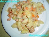 Salade de pommes de terre, saucisses et carottes