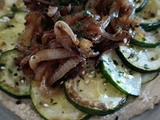 Courgettes braisées aux noix et oignons confits au vinaigre