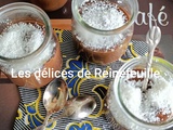 Crèmes au chocolat et à la noix de coco
