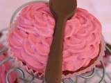 Cupcake velours rouge fraise ou tentation