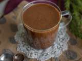 Chocolat chaud intense au cacao cru et reishi (vegan)