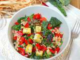 Salade de riz sauvage, poivron, chou kale et tofu aux herbes