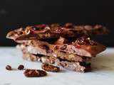 Faire ses tablettes de chocolat maison : aux cranberries et noix de pécan caramélisées