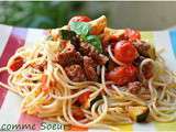 Spaghettis à la bolognaise et aux petits légumes